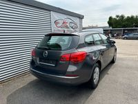 Gebraucht Opel Astra Eco 110 PS (80 kW) 2016 Grau Kombi