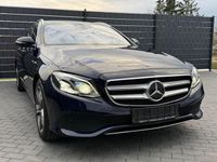 Gebraucht Mercedes E400 333 PS (244 kW) 2017 Blau Limousine