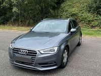 Gebraucht Audi A3 Attraction 110 PS (80 kW) 2016 Grau Limousine