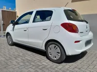 Gebraucht Mitsubishi Space Star Basis 71 PS (52 kW) 2018 Weiß Kleinwagen