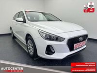 Gebraucht Hyundai i30 Pure 101 PS (74 kW) 2018 Weiß Kombi