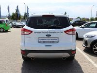 Gebraucht Ford Kuga Titanium 150 PS (110 kW) 2015 Weiß SUV