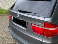Gebraucht BMW X5 235 PS (172 kW) 2009 Grau SUV
