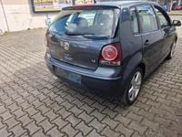 Second-hand VW Polo 75 CP (55 kW) 2005 Gri Hatchback