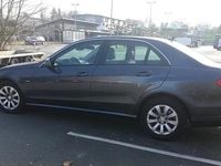 Gebraucht Mercedes E220 170 PS (125 kW) 2011 Grau Limousine