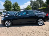 Gebraucht Volvo S60 Summum 163 PS (119 kW) 2013 Schwarz Limousine