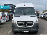 Gebraucht Mercedes Sprinter 190 PS (139 kW) 2024 Weiss Van