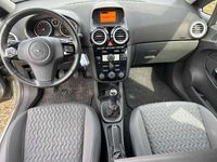 Gebraucht Opel Corsa Innovation 87 PS (63 kW) 2014 Silbersee/silver lake Kleinwagen