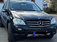 Gebraucht Mercedes ML500 306 PS (225 kW) 2006 Schwarz SUV