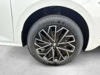 Neu Skoda Kamiq Tour 95 PS (69 kW) 2026 Moon weiss perleffekt SUV