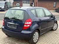 Gebraucht Mercedes A150 95 PS (69 kW) 2008 Blau Kleinwagen
