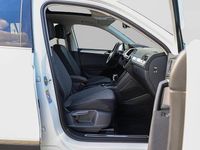 Gebraucht VW Tiguan Allspace 200 PS (147 kW) 2024 Weiß SUV