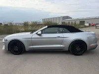 Gebraucht Ford Mustang GT Convertible 449 PS (330 kW) 2021 Iconicsilber metallic Cabrio