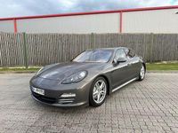 Gebraucht Porsche Panamera 400 PS (294 kW) 2013 Grau Kleinwagen