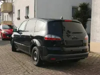 Używany Ford S-MAX S 145 KM (106 kW) 2008 Czarny Minivan