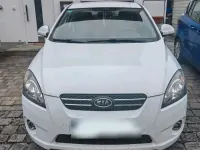 Używany Kia Ceed 126 KM (92 kW) 2009 Biały Hatchback