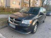 Gebraucht Dodge Grand Caravan SXT 238 PS (175 kW) 2012 Schwarz Van / Kleinbus