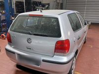 Gebraucht VW Polo 60 PS (44 kW) 2001 Silber Kleinwagen