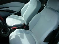 Gebraucht Opel Adam 69 PS (50 kW) 2016 Weiß Kleinwagen