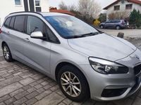 Gebraucht BMW 218 Advantage 150 PS (110 kW) 2015 Silber Kombi