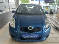 Gebraucht Toyota Yaris Cool 87 PS (63 kW) 2006 Blau Kleinwagen