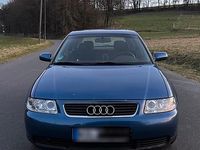 Gebraucht Audi A3 Ambiente 102 PS (75 kW) 2001 Blau Kleinwagen
