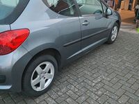 gebraucht Peugeot 207 BJ. 2008