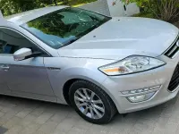 Gebraucht Ford Mondeo 163 PS (119 kW) 2011 Silber Kombi