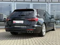 Używany Audi S4 Ambiente 341 KM (250 kW) 2023 Czarny Kombi