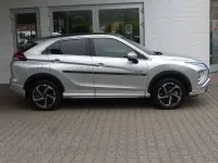 Gebraucht Mitsubishi Eclipse Cross Select 188 PS (138 kW) 2022 Silber SUV
