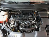 Gebraucht Ford Focus Ghia 101 PS (74 kW) 2008 Silber Limousine