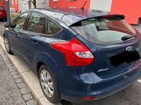 Gebraucht Ford Focus 140 PS (102 kW) 2013 Blau Limousine