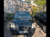 Second-hand Kia Picanto 65 CP (47 kW) 2005 Negru Hatchback