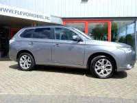 Gebraucht Mitsubishi Outlander P-HEV Edition 121 PS (88 kW) 2014 Grau SUV