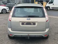 Gebraucht Ford Focus Style 125 PS (91 kW) 2010 Grau Kombi