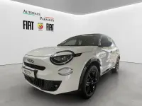 Neu Fiat 600 Street 101 PS (74 kW) 2026 Gelato weiss / dach in schwarz SUV