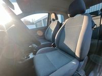 Gebraucht VW Fox 54 PS (39 kW) 2008 Schwarz Kleinwagen