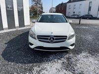 Gebraucht Mercedes A180 109 PS (80 kW) 2014 Weiß Limousine