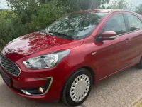 Gebraucht Ford Ka 86 PS (63 kW) 2018 Rot Limousine