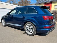 Gebraucht Audi SQ7 Sport 435 PS (319 kW) 2017 Blau SUV