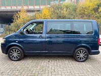 Gebraucht VW Multivan 140 PS (102 kW) 2012 Blau Van