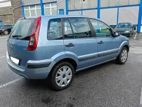 Gebraucht Ford Fiesta 90 PS (66 kW) 2006 Silber Kleinwagen