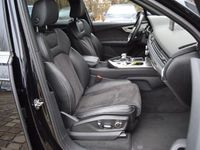 Gebraucht Audi SQ7 Design 435 PS (319 kW) 2017 Orcaschwarz metallic SUV