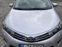 Gebraucht Toyota Corolla Multidrive S 132 PS (97 kW) 2013 Silber Limousine