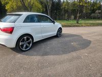 Second-hand Audi A1 105 CP (77 kW) 2011 Alb Hatchback