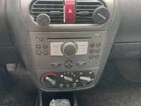 Gebraucht Opel Corsa 80 PS (58 kW) 2004 Grau Kleinwagen