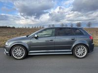 Gebraucht Audi RS3 Sport 340 PS (250 kW) 2011 Grau Limousine