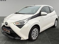 Gebraucht Toyota Aygo X-play 72 PS (52 kW) 2021 Weiß Kleinwagen