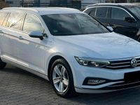 Gebraucht VW Passat Highline 150 PS (110 kW) 2020 Weiß Kombi