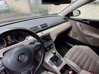 Gebraucht VW Passat Highline 140 PS (102 kW) 2010 Schwarz Kombi